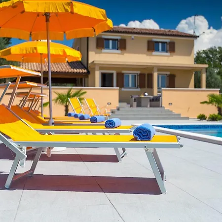 Felice Holiday home *