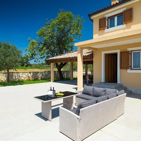 Felice Holiday home *